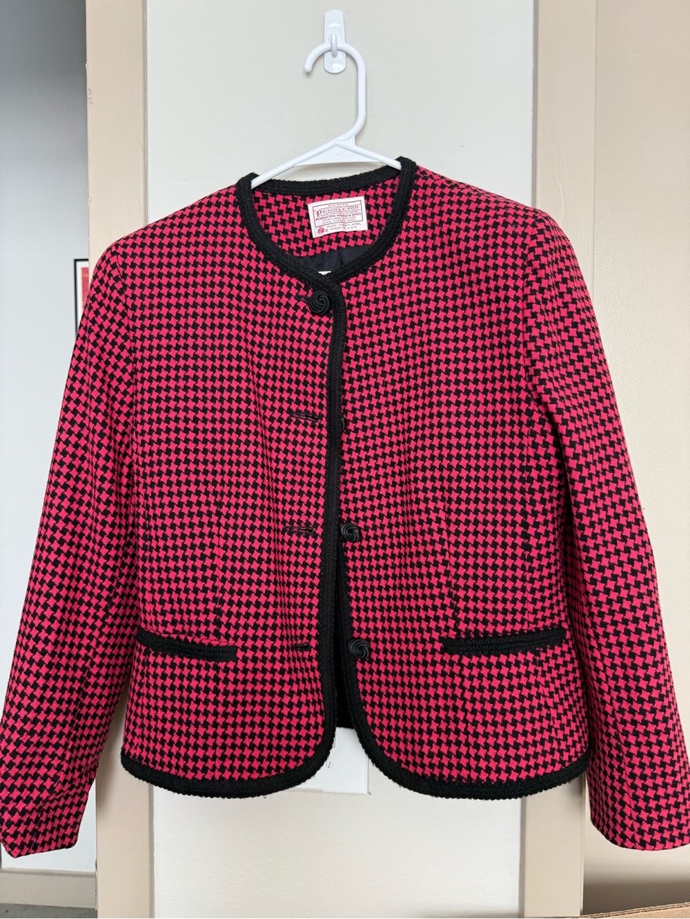 Pendleton Pink and Black Houndstooth Knit Blazer